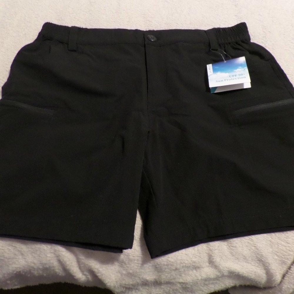 Willit Men’s Black Hiking/Cargo Shorts – UPF 50 –NWT- Size Large   (0083)